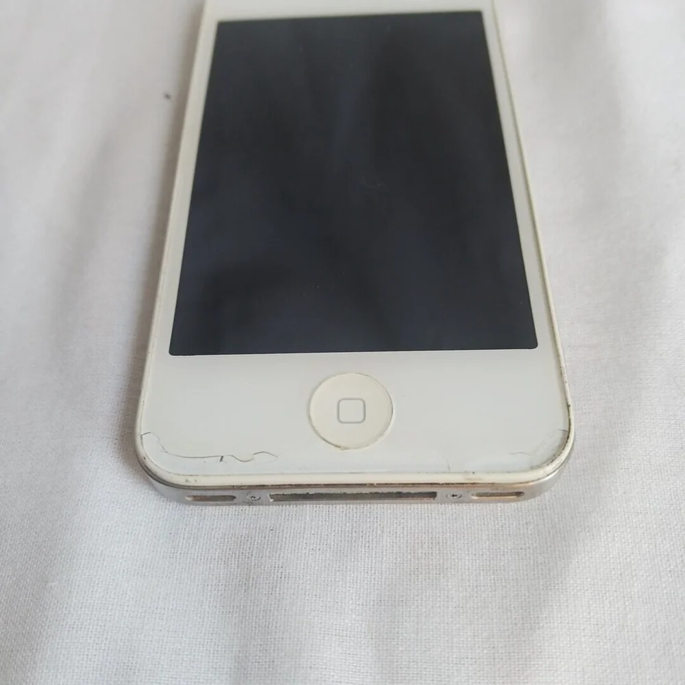 Apple iPhone 4s Model A1387 White Parts Only